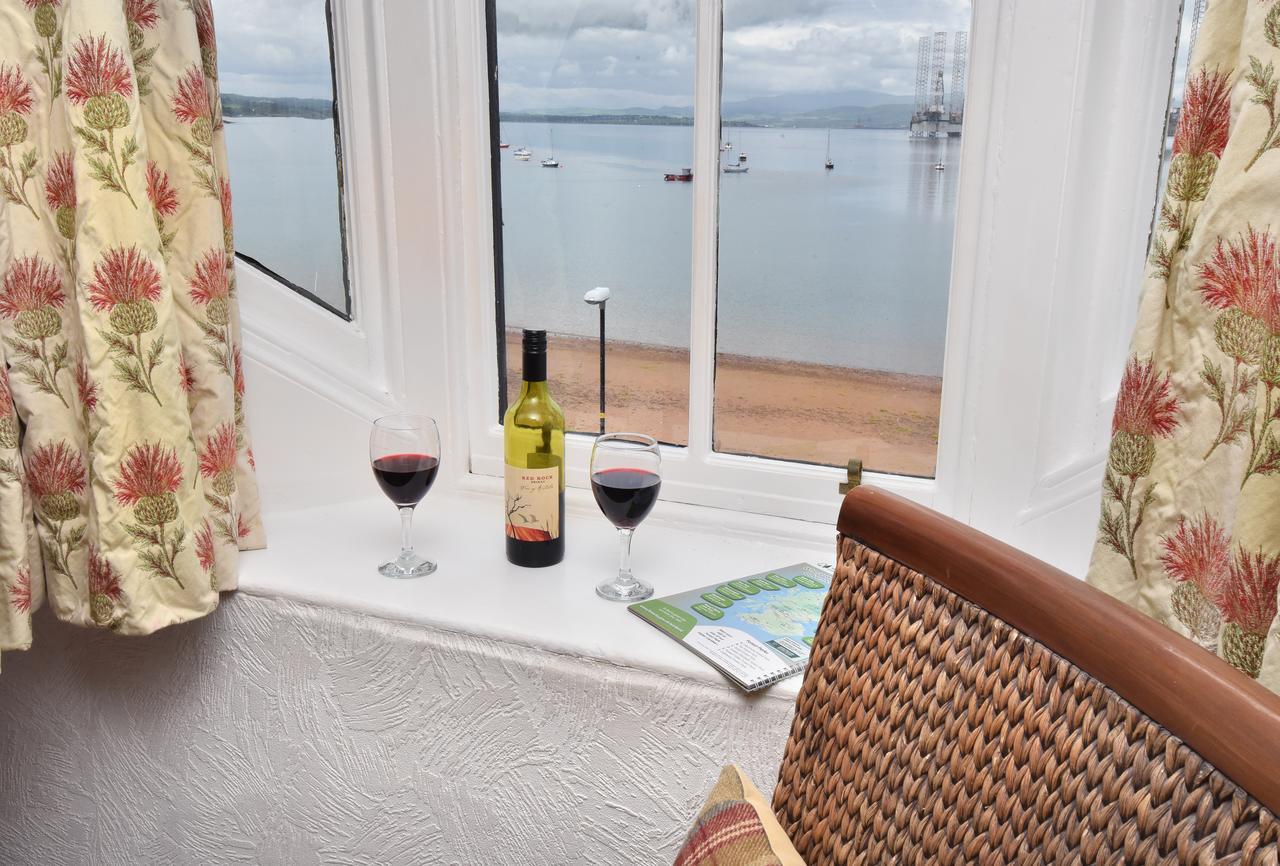 The Royal Hotel Cromarty Bagian luar foto