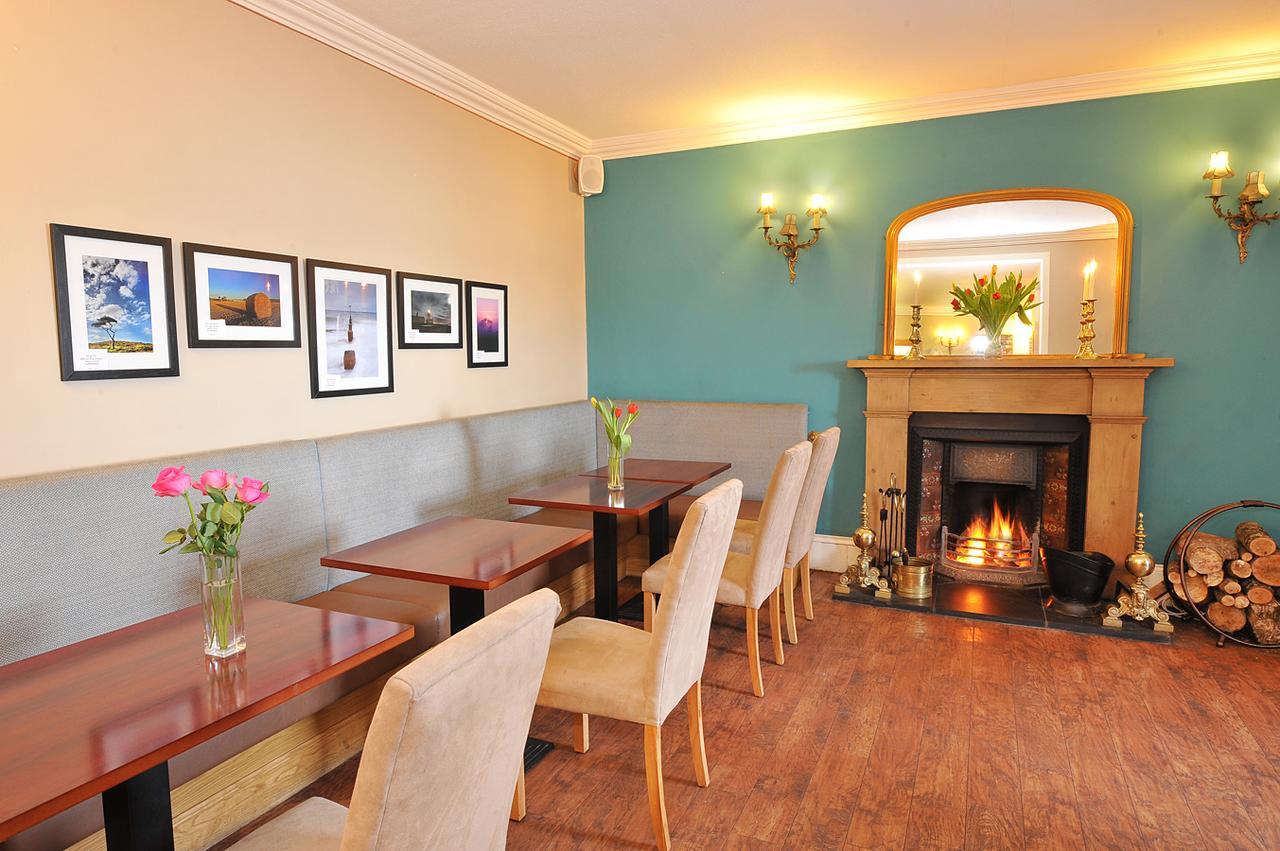 The Royal Hotel Cromarty Bagian luar foto